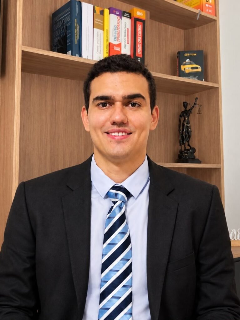 Dr. Vinicius Santos de Oliveira – advogado especialista em Direito e Processo Tributário